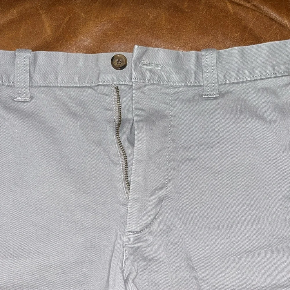 ⭐️🌴 J Crew Grey 5” Inseam Classic Shorts
